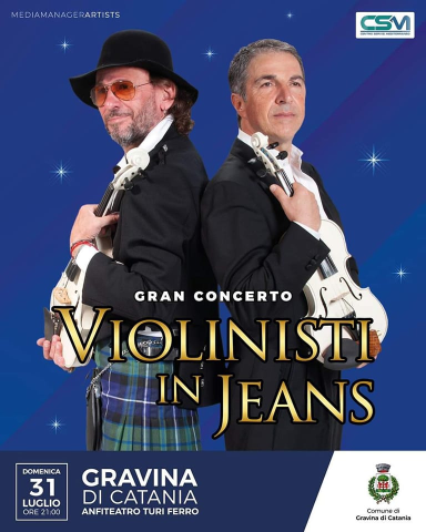 Violinisti in jeans all'anfiteatro Turi Ferro di Gravina