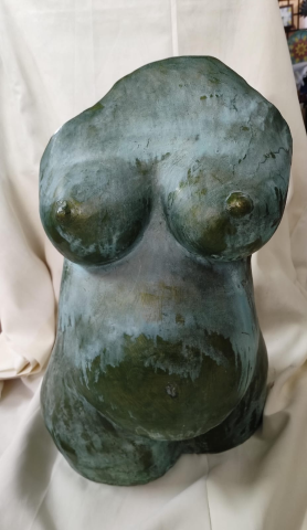 11-raffone francesca maternità violata scultura in terracotta patinata brozo scultura